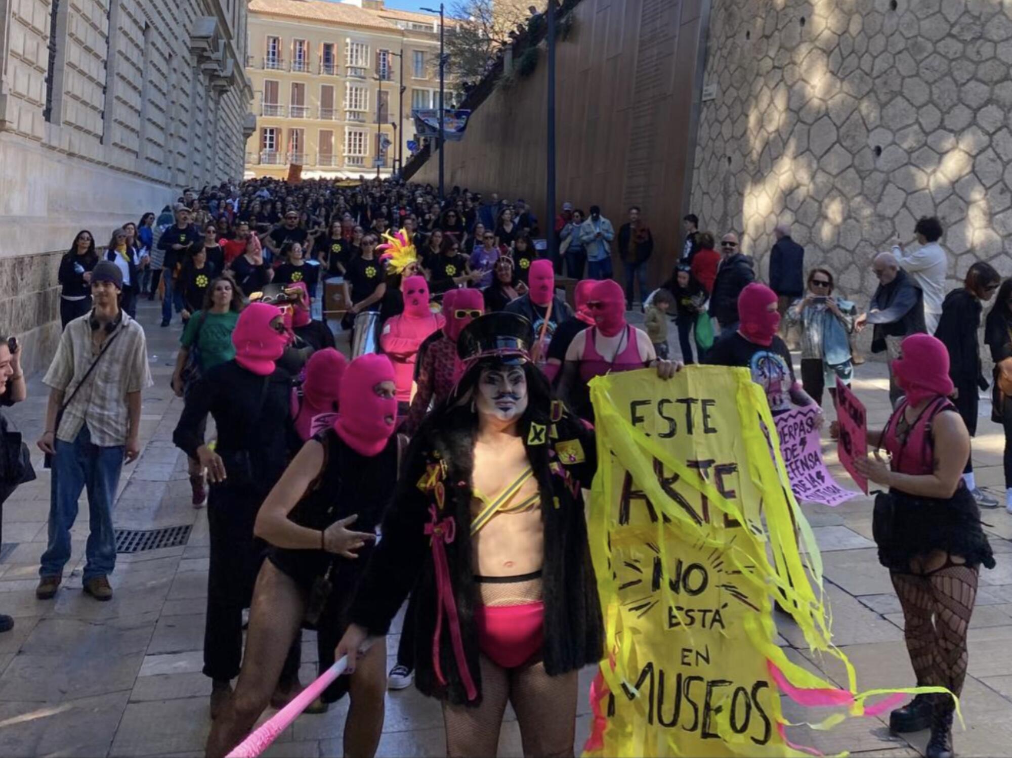 La invisible 1 - 3 febrero portada